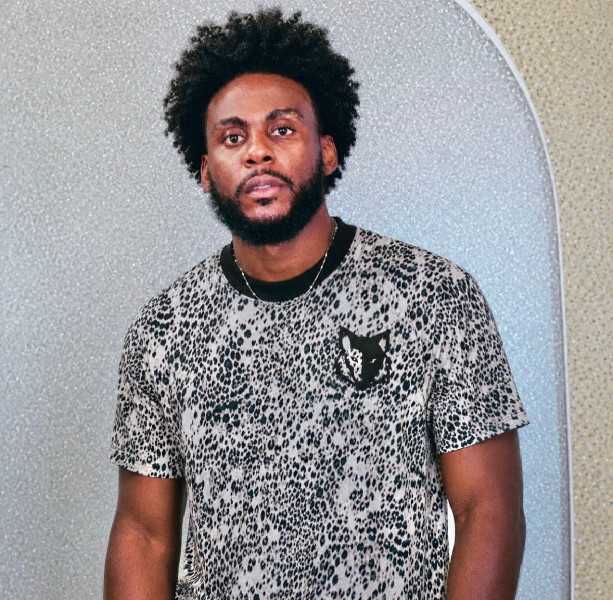 Leopard Wolf T